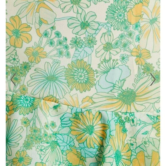 FINAL RESORT TWO PIECE RUFFLE SLEEVE MINI SET IN FRESH FLORAL - Picture 5 of 12